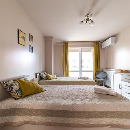 Happy Town Apartments Veliko Tarnovo Luaran gambar