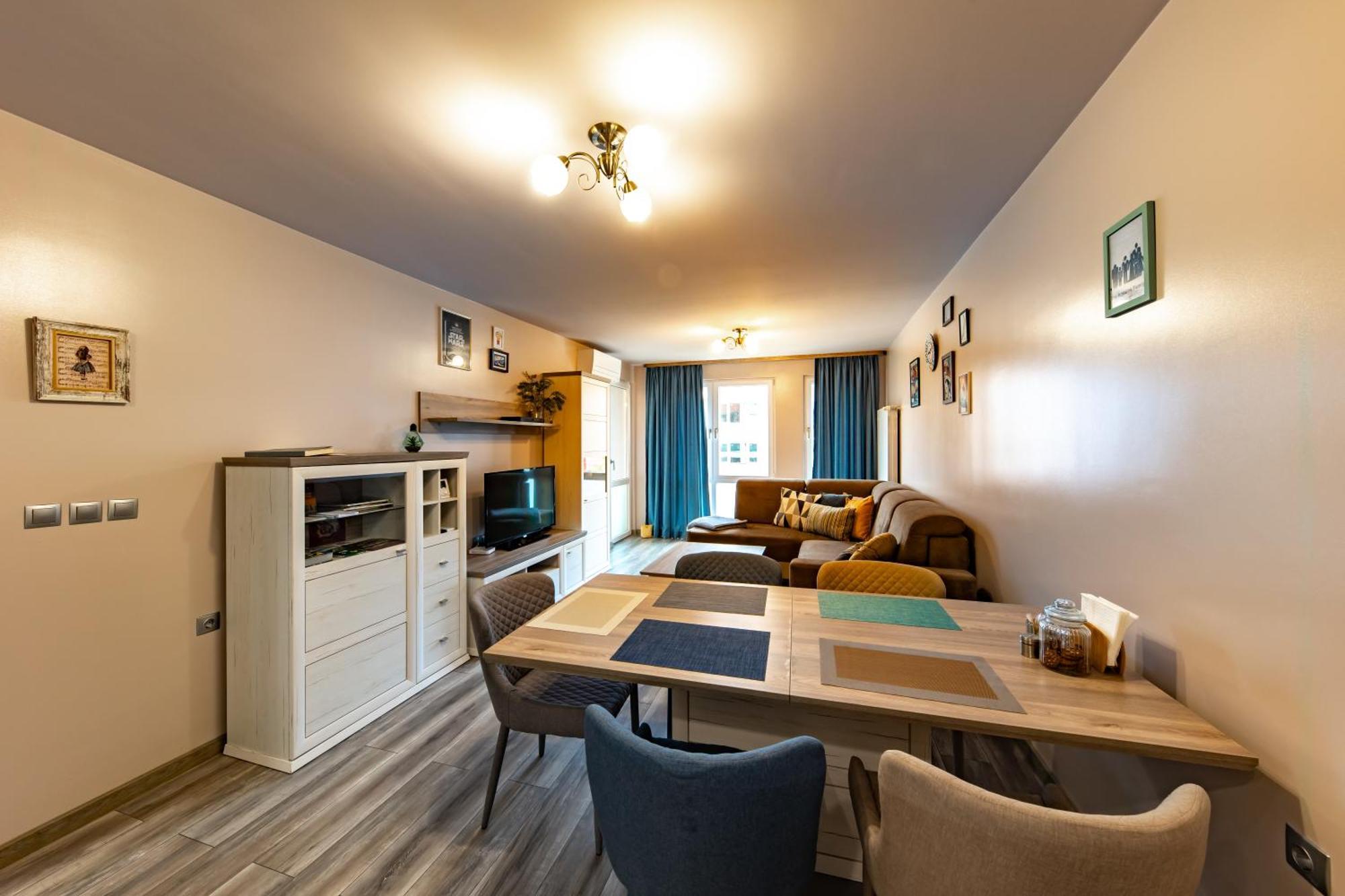 Happy Town Apartments Veliko Tarnovo Luaran gambar